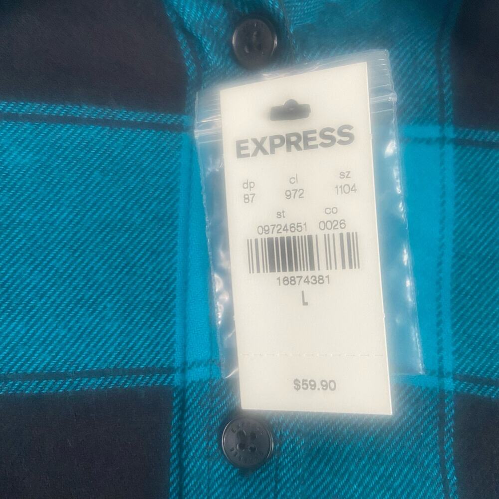 NWT Express Women's Cropped Flannel Top Size Large - Picture 5 of 9